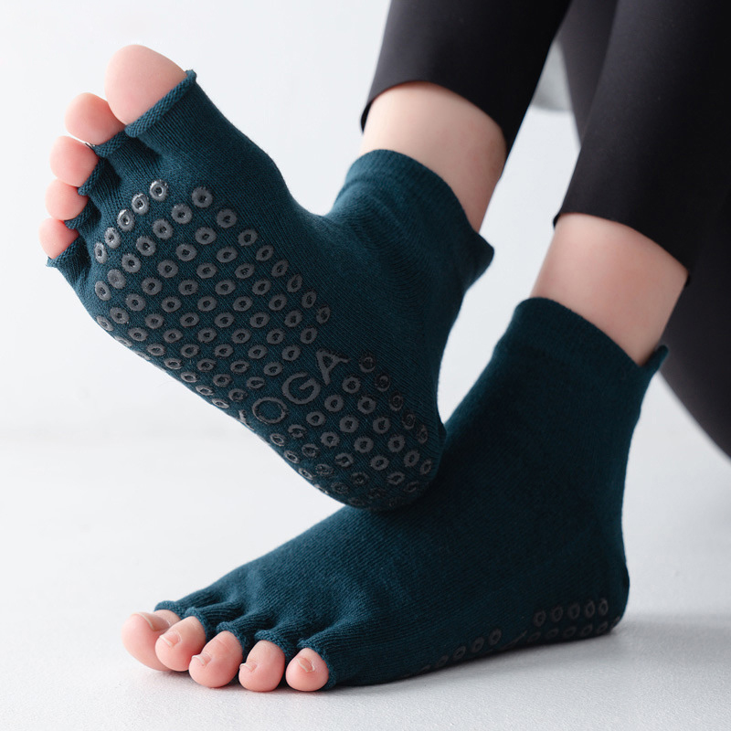 Yoga Socks Half Toe Anti-Slip  - огляд і ціна Pilates Yoga And Gym