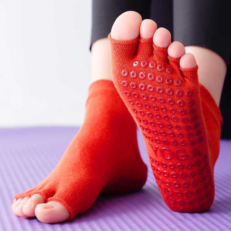 Yoga Socks Half Toe Anti-Slip  - огляд і ціна Pilates Yoga And Gym